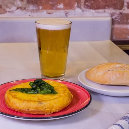 eating in malasaña